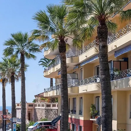 2-bedroom With Sea View & Ac, Apartment *